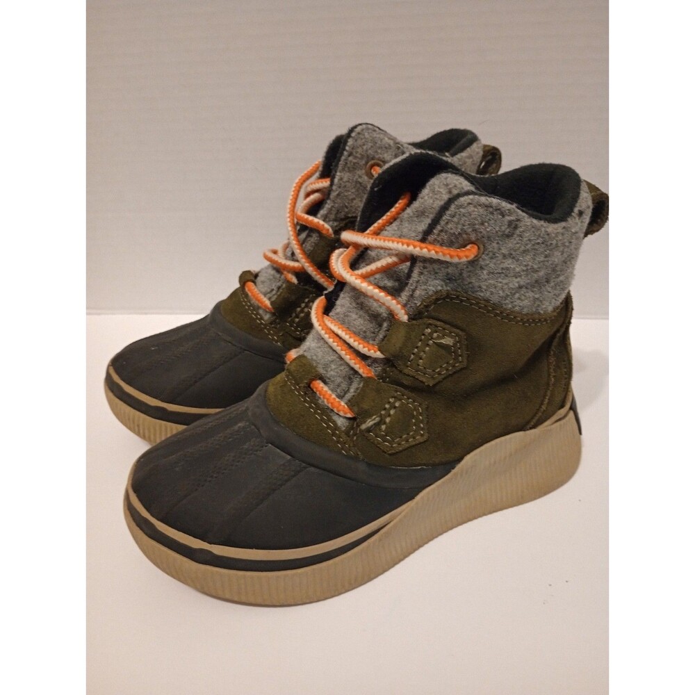 SOREL Boys Out N About IV Chillz Rain Hike Boots Waterproof Taffy Green Size 1